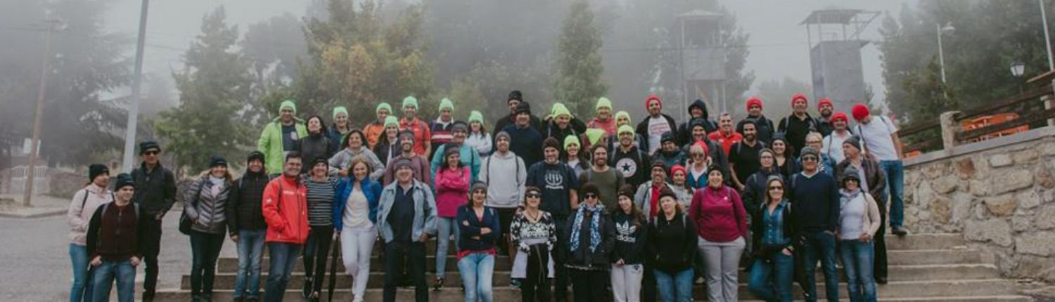 526_escalada_topo.jpg 526_escalada_topo.jpg