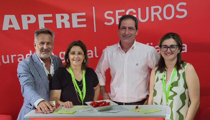 Fernando Rodrigues, Assessor Comercial Loja Cascais, Ana Santos, Agente Delegada Torres Vedras, José Dias, Assessor Comercial Loja Cascais e Patrícia Filipe, Agente Delegada Malveira 