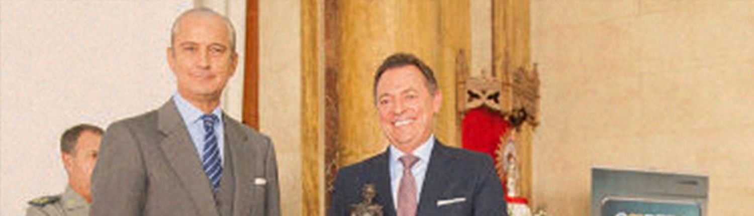 Premio-Excelencia_grande.jpg