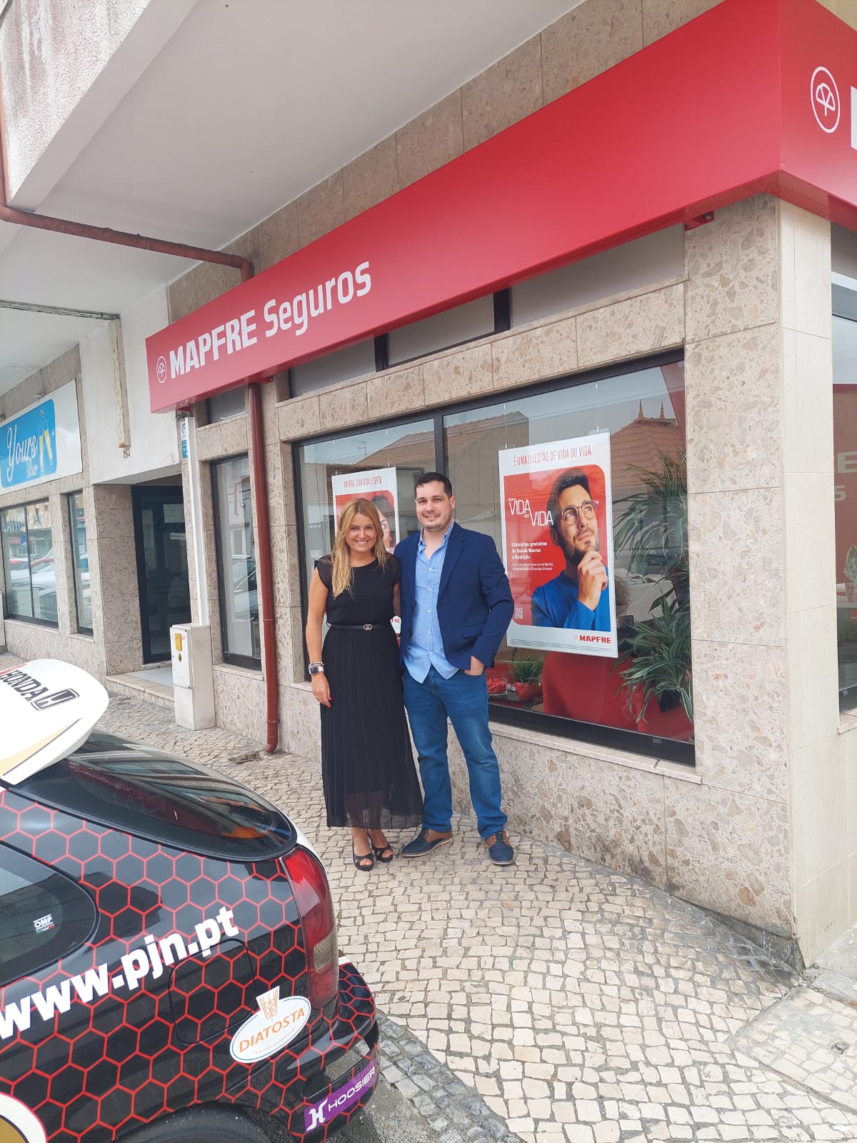 Raquel Lemos - Gerente Loja Aveiro e Pedro Neves, Agente Delegado